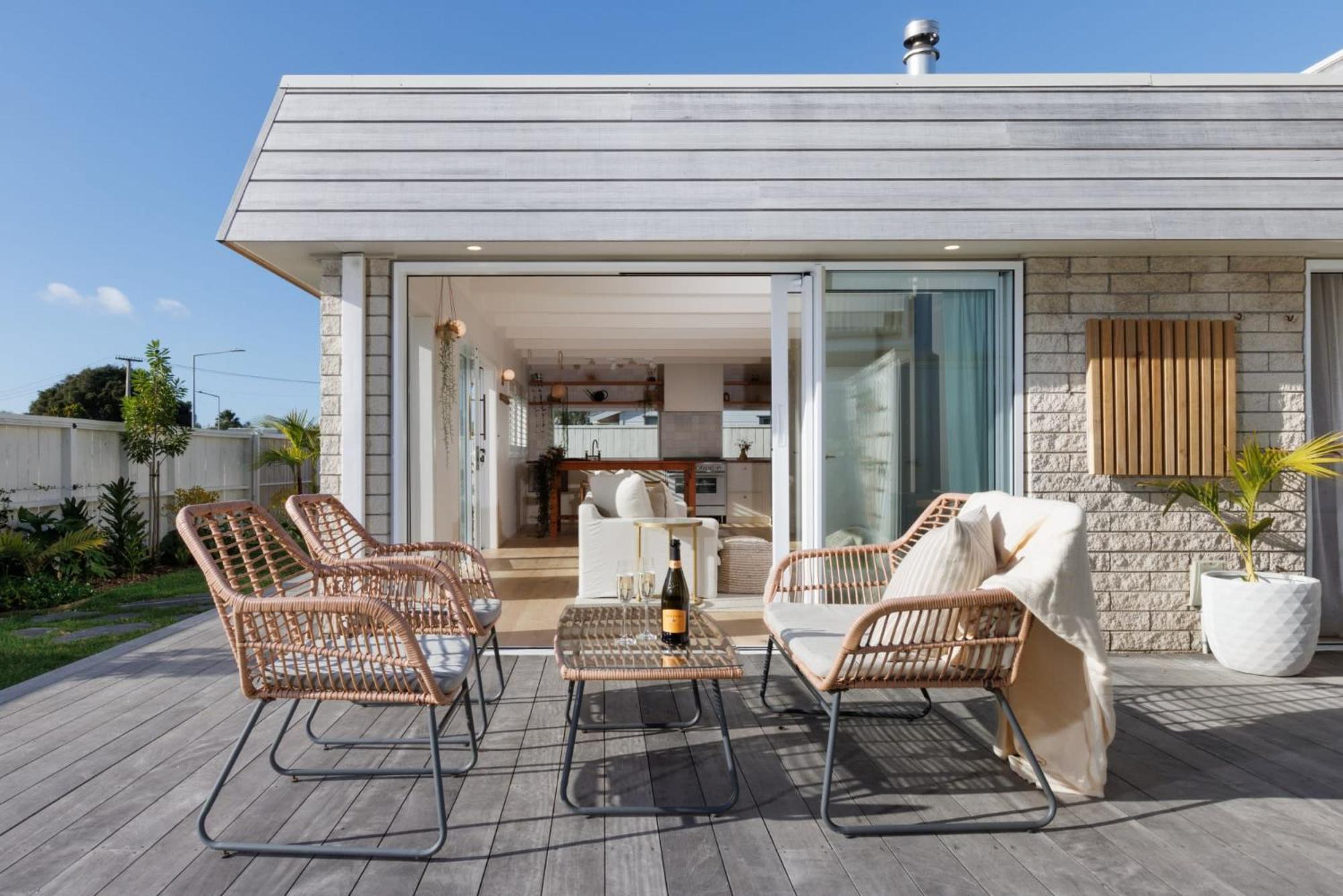 The Endless Summer Home - Beach And Town Location Mount Maunganui Eksteriør billede